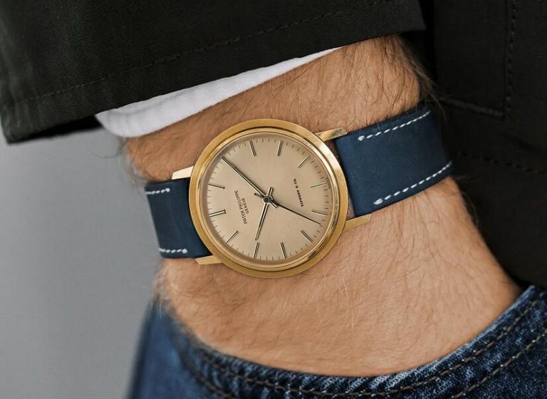 Swiss Made 1970s Patek Philippe 'Backwind' Ref. 3569 Fake Watches