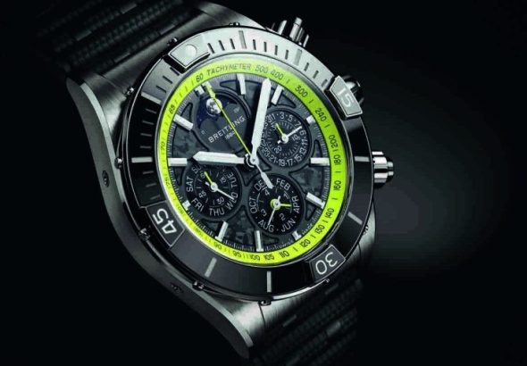 Breitling Super Chronomat Replica Watch Green Dial Close Up