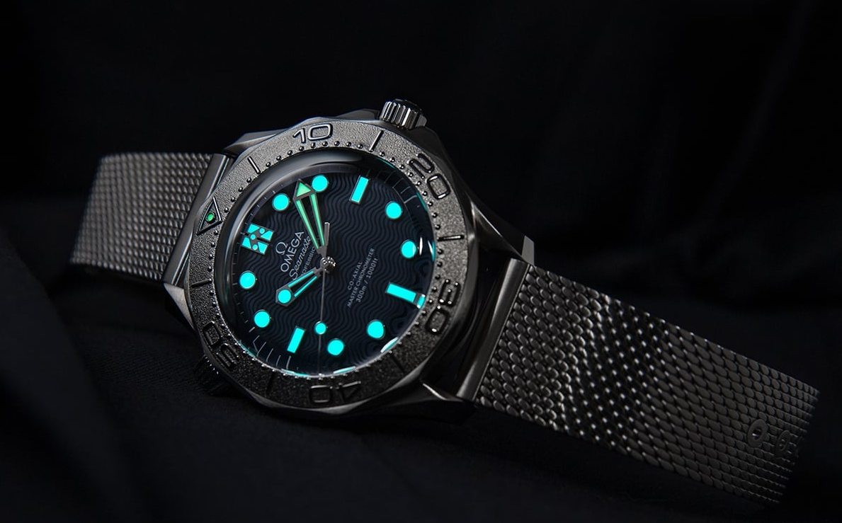 Omega Seamaster Bond replica watch luminous dial at night